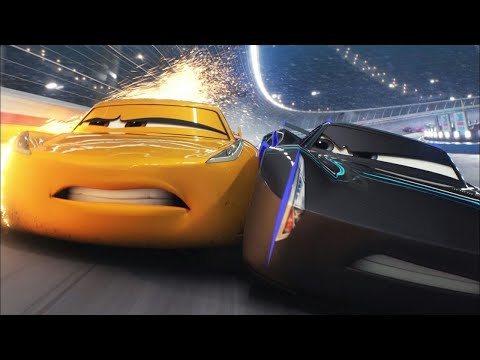Крус догоняет Джексона Шторма. \\ Тачки 3 Cars 3