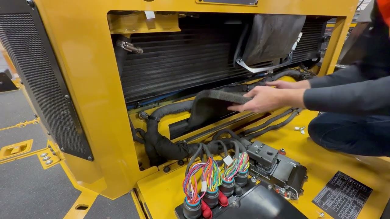 Cat AP1055 Track Asphalt Paver Filter Installation