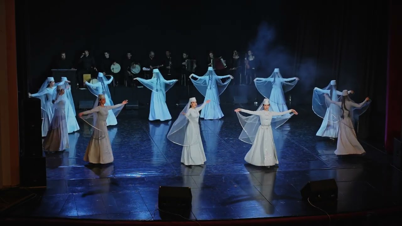 Ансамбль Арвон - Девичий танец