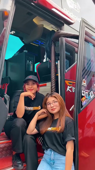Story Wa Bus Pariwisata KALEBAS & Ladies..
