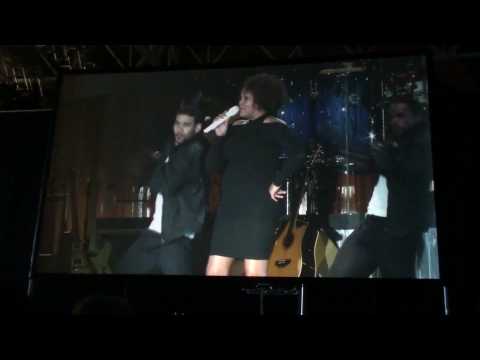 Whitney Live In Stavanger - I Wanna Dance With Somebody