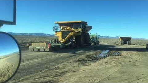 Truck Unload Time Lapse