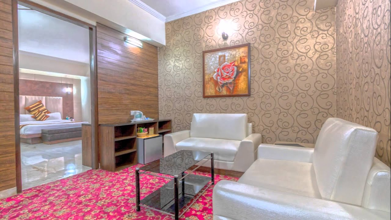 The Solitaire Hotel -Video Tour