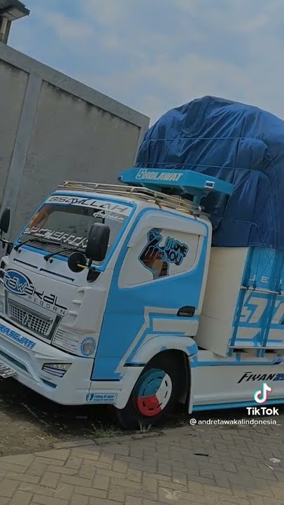 story wa truk tawakal mas andre