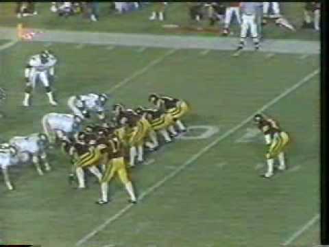 Baylor defeats Number 3 USC at USC 1985