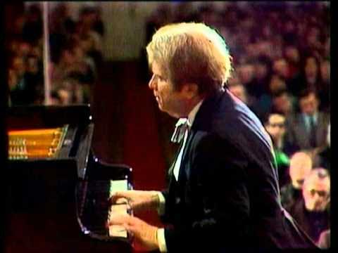 Гилельс концерт. Гилельс концерт. Гилельс пианист. Гилельс концерт. Гилельс концерт.