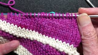 Short rows in Stockinette St, a Comparison