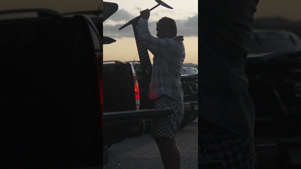 The Everydayers | Pete Regeling – Drawing His Own Lines