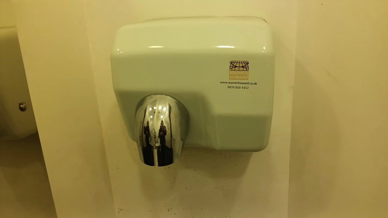 Xinda GSQ250 (WH MR48) Hand Dryer at Billingham Forum, Ice Skating