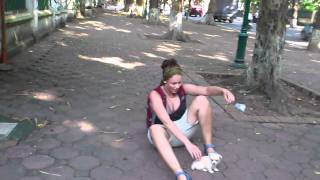 N�t Tan v� Key m?t chi?u ch?m Thu