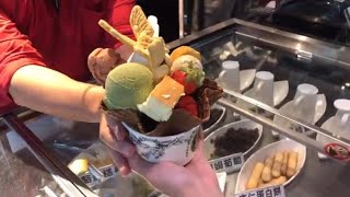 The Most Famous Ice Cream Shop in Taiwan  台中必吃的 宮原眼科 冰淇淋