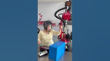 Drag-on welding robot.#industrial #welding #robot #spraying #stamping #machine