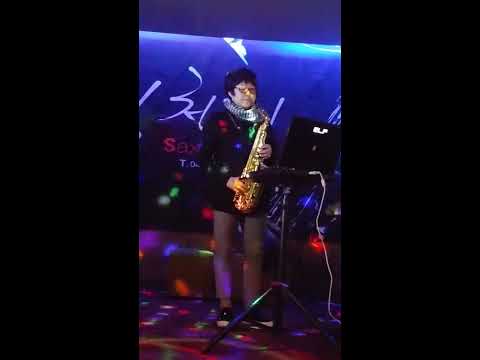 Performance Of Saxophone(색소폰 연주)