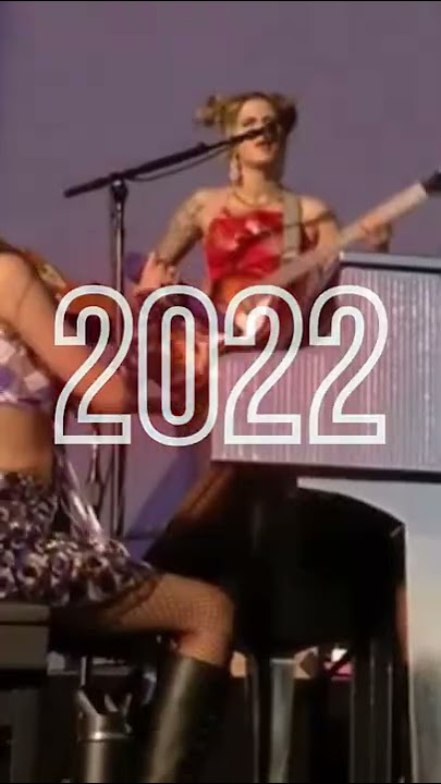 Olivia Rodrigo singing Traitor 2021 Vs. 2022