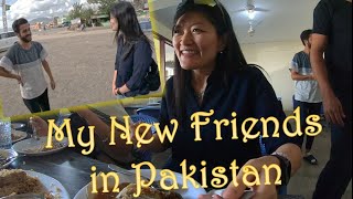Incredibly Approachable and Helpful Pakistani That I Met [Most Enjoyable Journey]  #pakistan