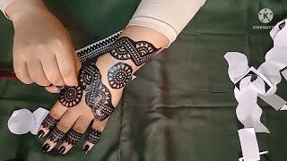 حناء السكوتس حني يالالة غير بوحدك وتبرعي  @سلوى الأناقة  / salwa alanaka  #الحناء #سكوتش#النقش screenshot 4