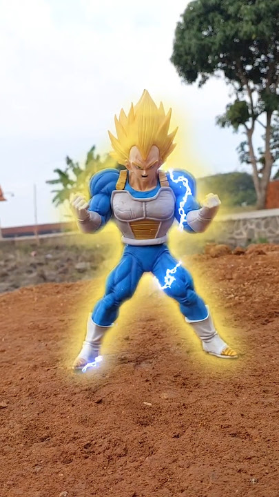 Poor Little Goku😢😢, kind Vegeta comes to help #dragonball #goku #actionfigures #shorts