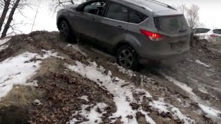 Ford Kuga vs Kia Sportage 2016 Off road AWD Test Drive screenshot 2