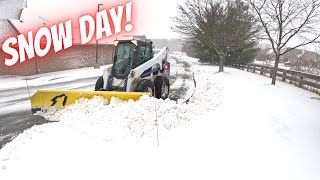 Snow days are the best! Bobcat S750 plowing snow
