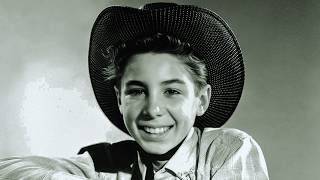 Rifleman’s Johnny Crawford’s Death Was Truly Awful, Try not To Cry…