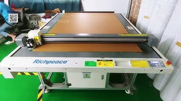 Máy cắt rập bàn Richpeace tại nhà máy khách hàng