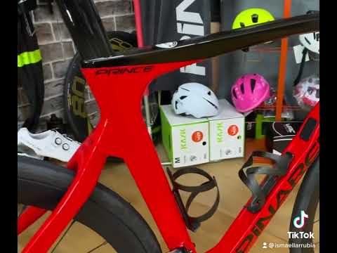 Vídeo: Revisió de Pinarello Prince FX Disk Ultegra