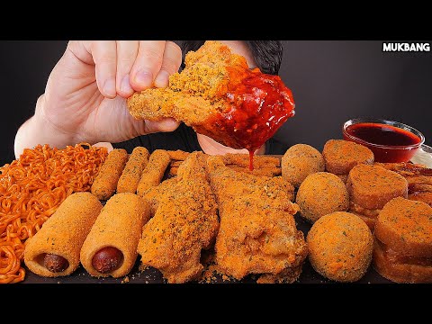 Ayam Goreng Dan Mee Berempah BBURINKLE CHICKEN 🍗 FIRE NOODLES CHEESE BALL EATING ASMR MUKBANG