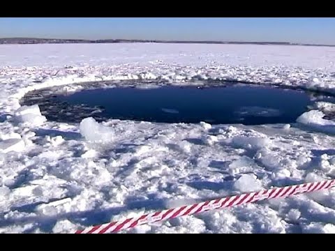 Видео: НЛО прожёг метровую толщину льда и оставил электромагнитный след