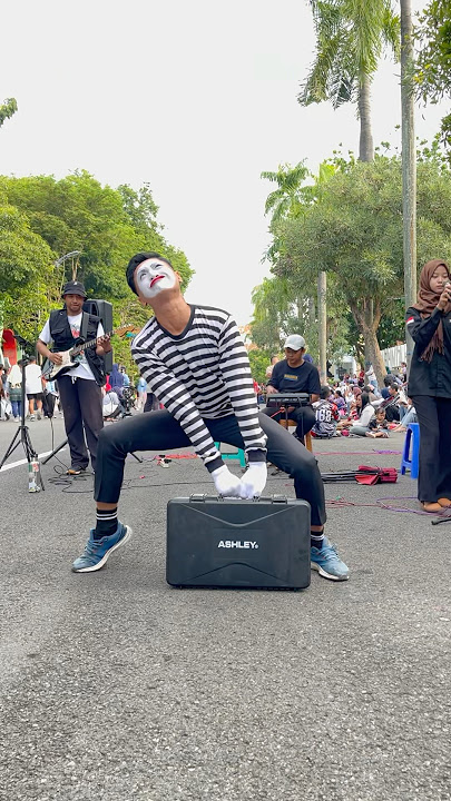 #pantomimbojonegoro #pantomimlucu #pantomimindonesia #pantomim #pantomimanak #pantomime #pantomimer