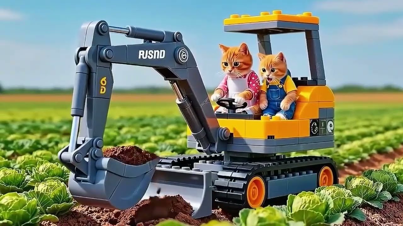 So Heart Touching Mother Cat & Baby Cat Tiny Kitten Helps Mom Clear Snow –