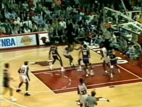 MICHAEL JORDAN: "The Move" (1991 NBA Finals)