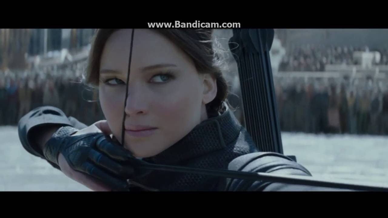 Katniss Everdeen kill President Alma Coin (The Hunger Games Mockingjay Part  2) on Make a GIF