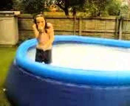 Sam in the pool 2.