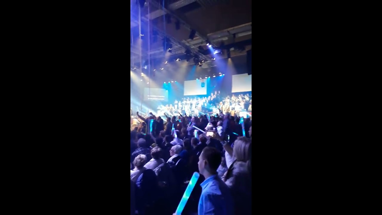 Aalst Carnaval - Prinsencaemere - Oilsjters Zangpalois: Filmpje 'Medley'