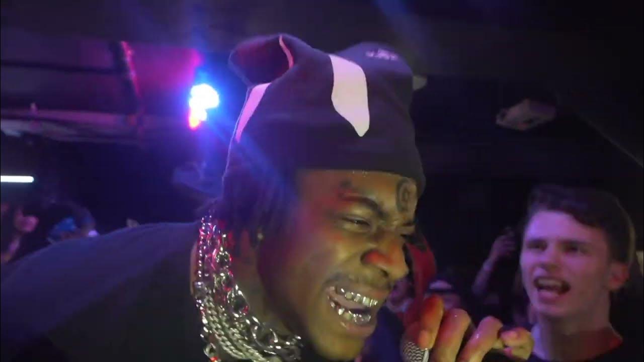 Thouxanbanfauni Dummy Boy (Live in New York) YouTube