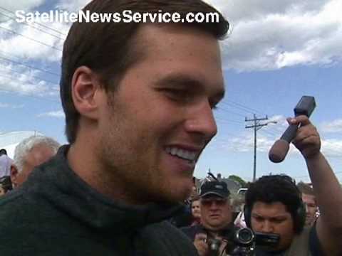 HYANNIS, MA- Tom Brady Expresses Well Wishes for S...