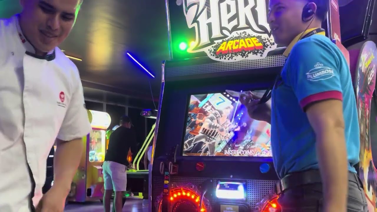 Helicopter & Paint It Black FULL FC 100% on Guitar Hero Arcade!