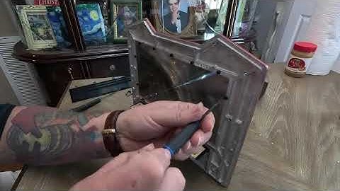 How to replace a elegoo Saturn 2 screen for elegoo 3d printer.