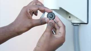 Installing the Avigilon H4SL Dome Camera with Pendant Mount