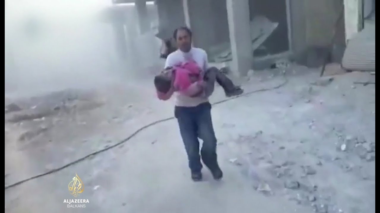 مصادر طبية: هجمات بالأسلحة الكيميائية على الغوطة الشرقية