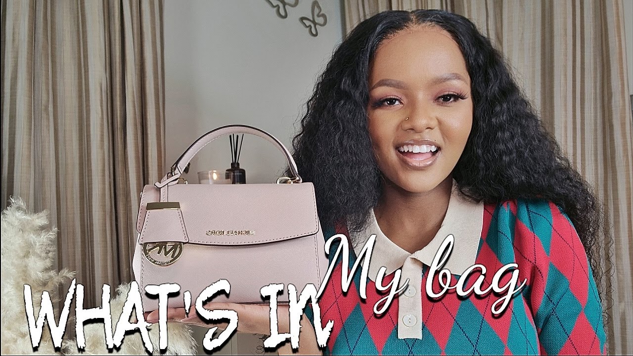 UNBOXING: Michael Kors Extra Small Ava Crossbody…what fits? 