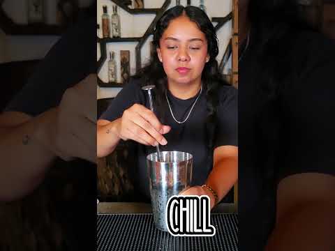 SNOOP DOGG Cocktail Drink Bartender Bartenderlife Snoopdogg Gin Mixology