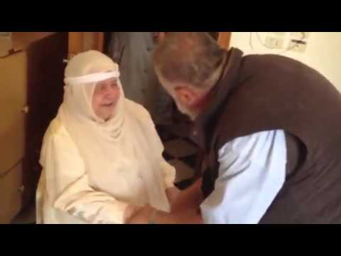 Syrian Mother Seeing Her Son After 31 Years | Emotional Reunion