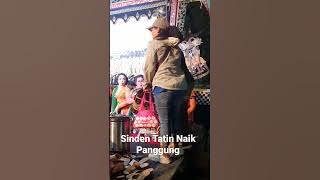 Sinden Tatin Naik Panggung