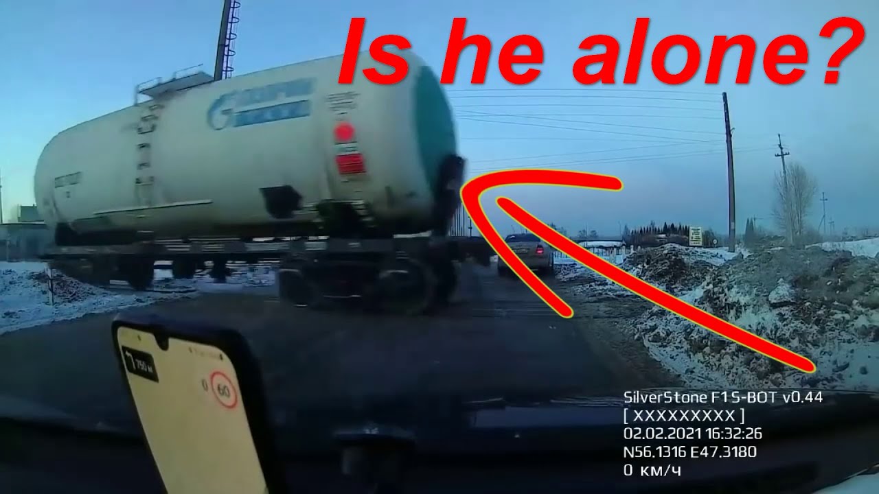 Crazy trains that have unhooked railway cars! Emergency!! Part 2 Russian train version!!