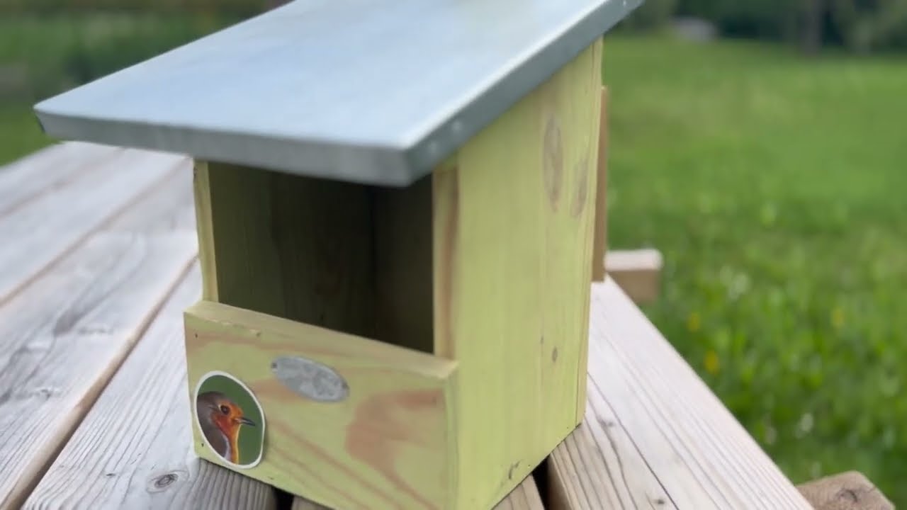 Cabane à oiseaux en bois massif en kit à monter soi-même - Corvus