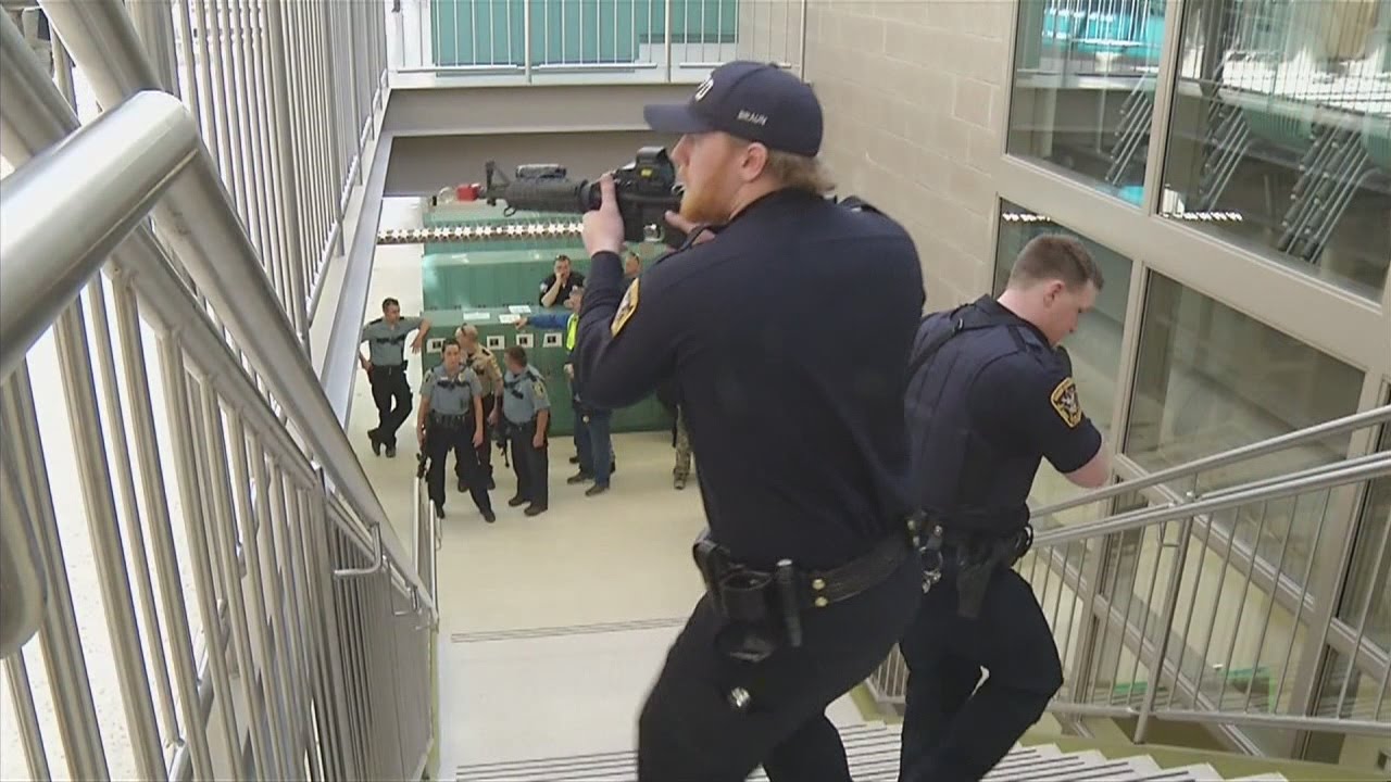 Active Shooter Training - YouTube