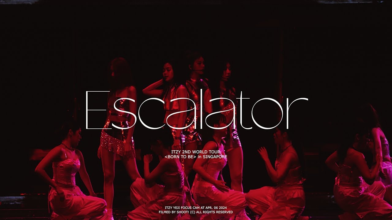 [4K] 240406 있지 예지 직캠 'Escalator' (YEJI Fancam) @ ITZY 2ND WORLD TOUR [BORN TO BE] in SINGAPORE