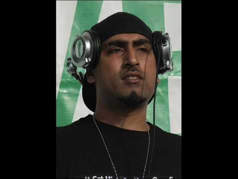 Amar Arshi & Dr. Zeus - Gwandian Da Dhol