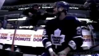 Celebrity Tie Domi fights with a fan Profile